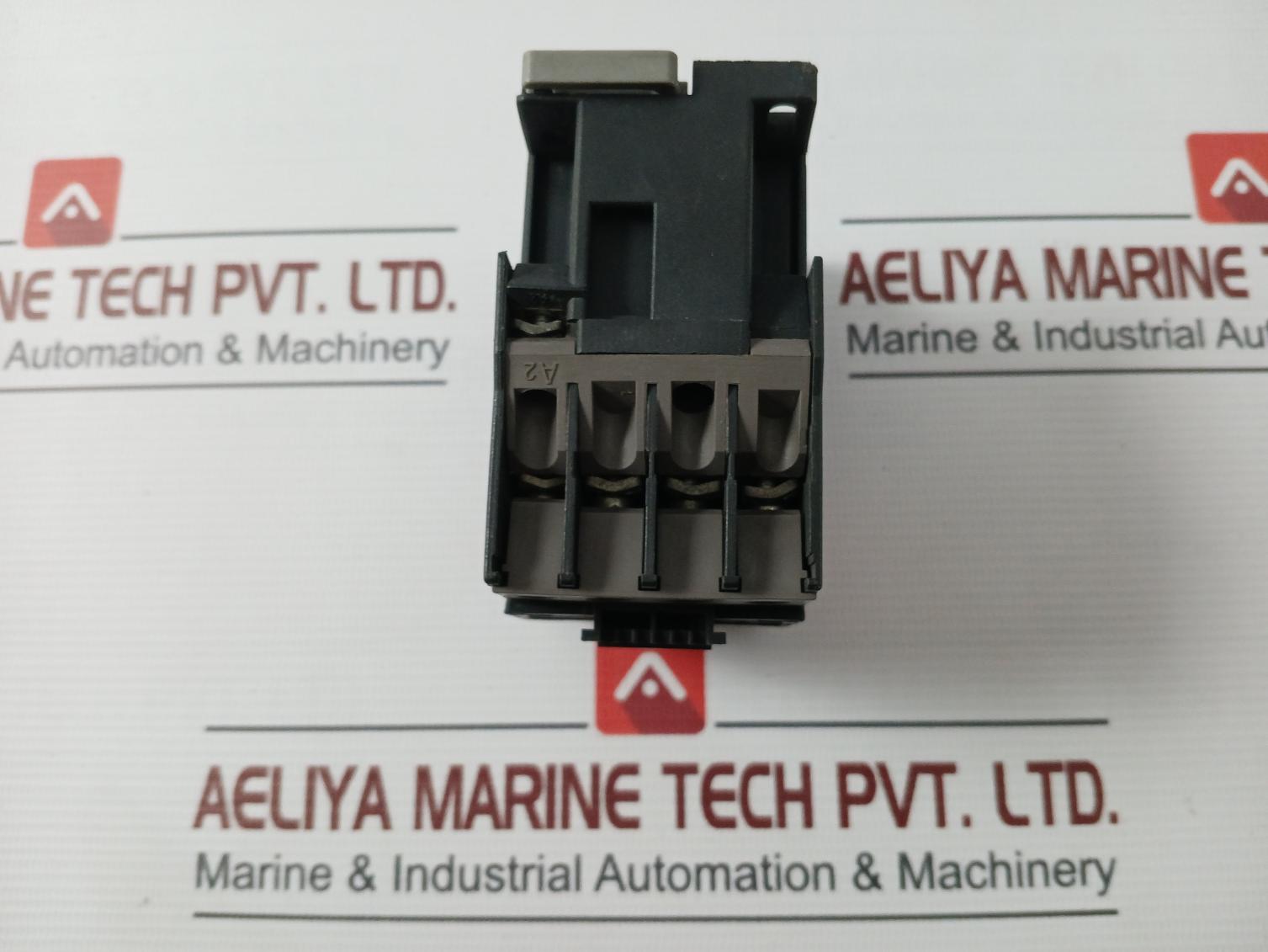 Tdm Electric Kmh-11810 Contactor Ac-3 Ie 18A 50 Hz Uc 230B-/230V-