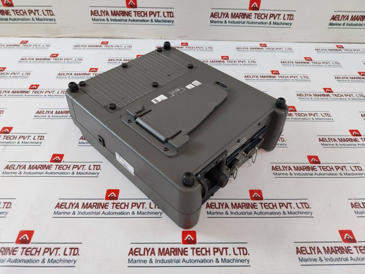 Tektronix Tfs3031 Optical Time Domain Reflectometer Set (Without Battery)