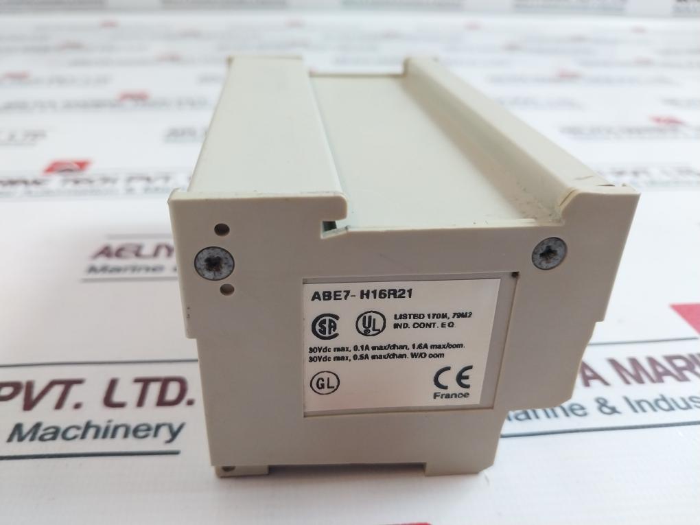Telemecanique ABE7-H16R21 16 Digital I/O Base Interface Module 30 Vdc