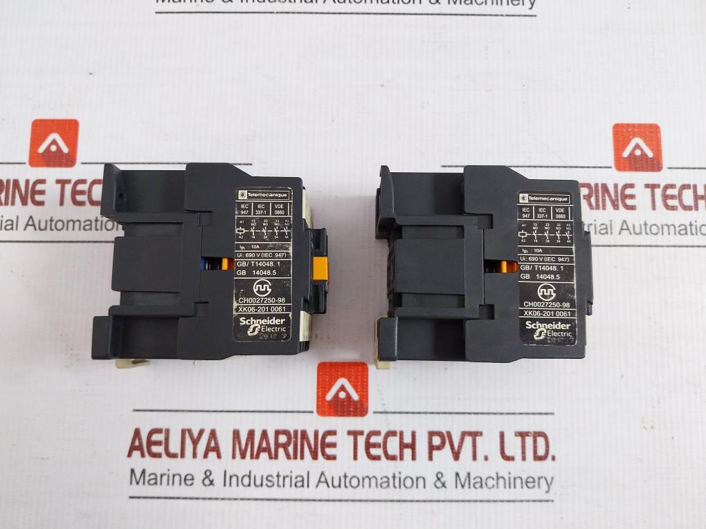 Telemecanique 220-240 Vac 50/60 Hz Control Relay Ca2-dn40