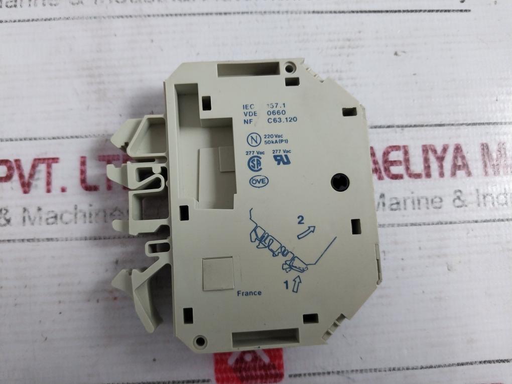 Telemecanique Gb2-cb05 Thermal Magnetic Circuit Breaker 0,5A 380/415V 220Vac