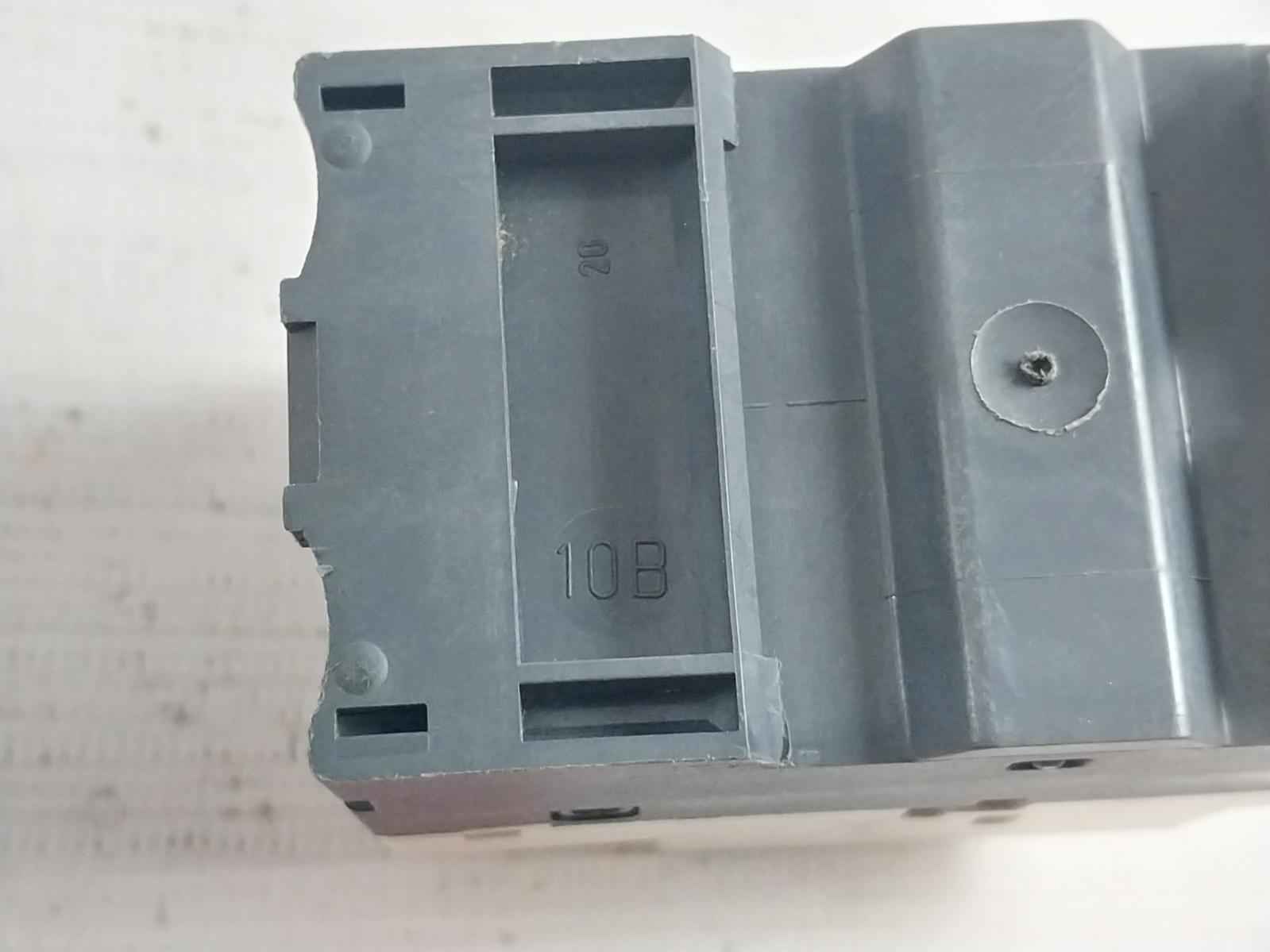 Telemecanique Gv2-le22 Motor Circuit Breaker 480Vac Max 6Kv 50/60Hz