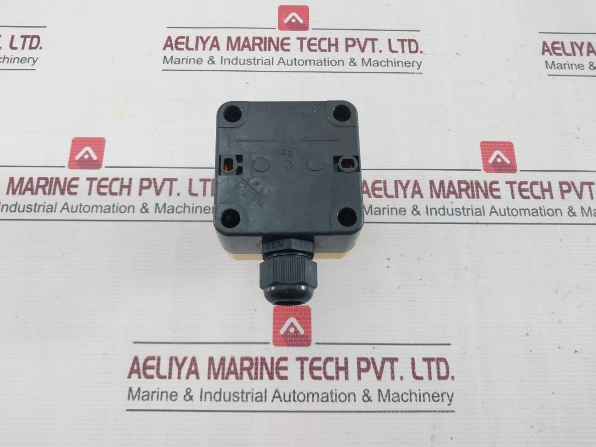 Telemecanique Xen-l1111 Pushbutton Switch A600-q600 400V En 60947-5-1 Ip85