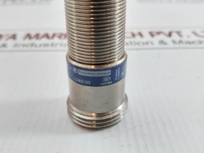Inductive Proximity Switch Xs1 M18Pb370A Telemecanique