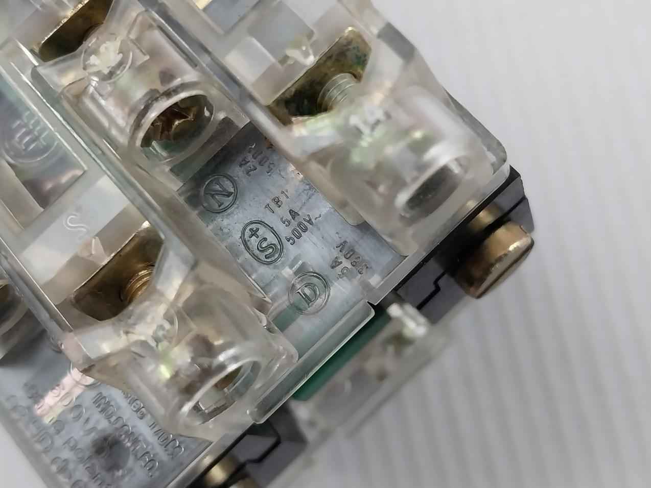 Telemecanique Zb2r A91 Contact Module