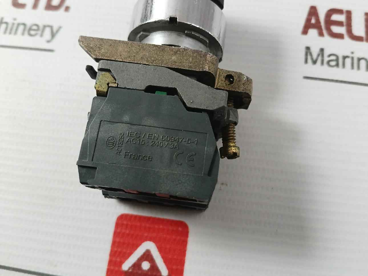 Telemecanique Zbe-101 Rotary Selector Switch