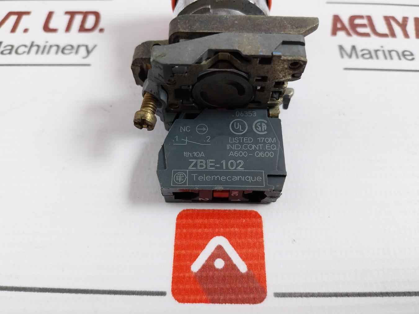 Telemecanique Zbe-102 Contact Block W/ Emergency Stop Button