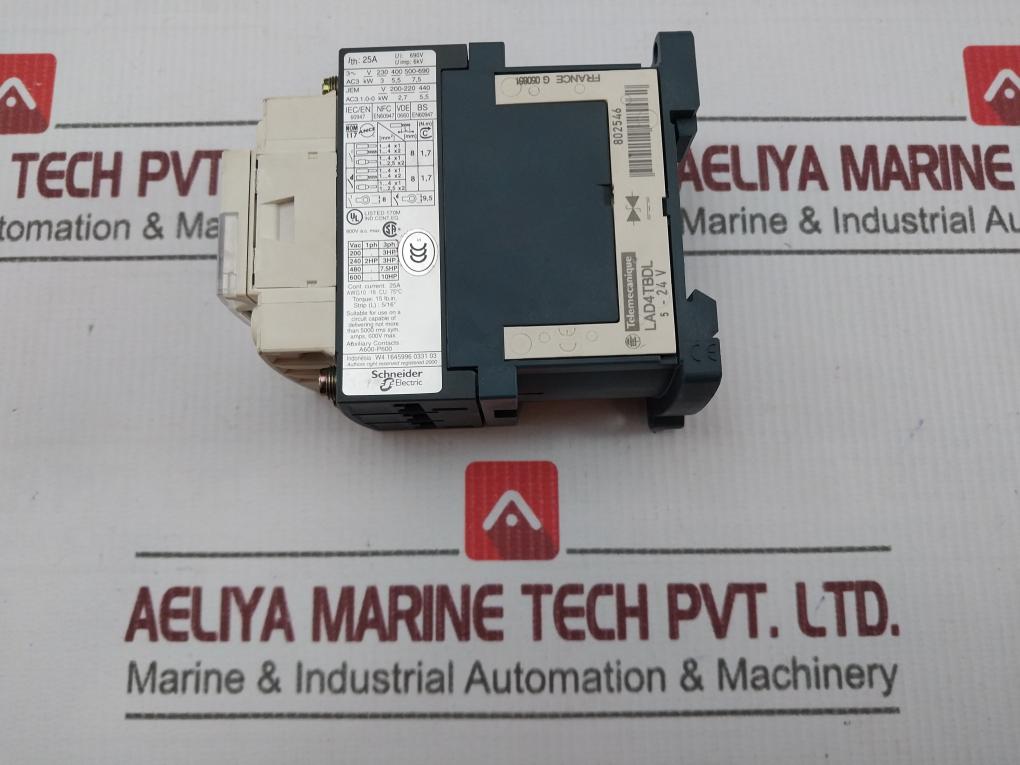 Telemecanique Lc1D126Bd 3 Pole Electromagnetic Contactor 690V