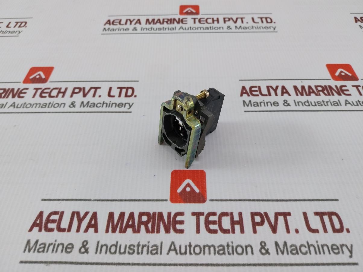 Telemecanique Zbv-6 Light Block With Body/Fixing Collar