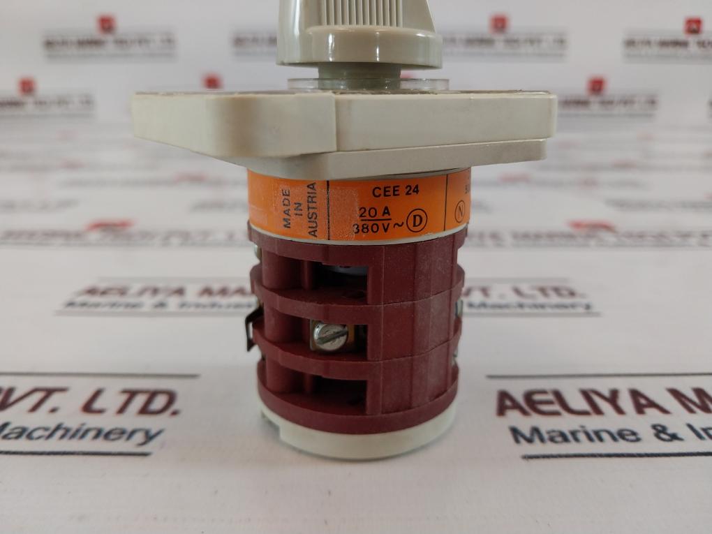 Telux M10 Change Over Switch 20A 380V