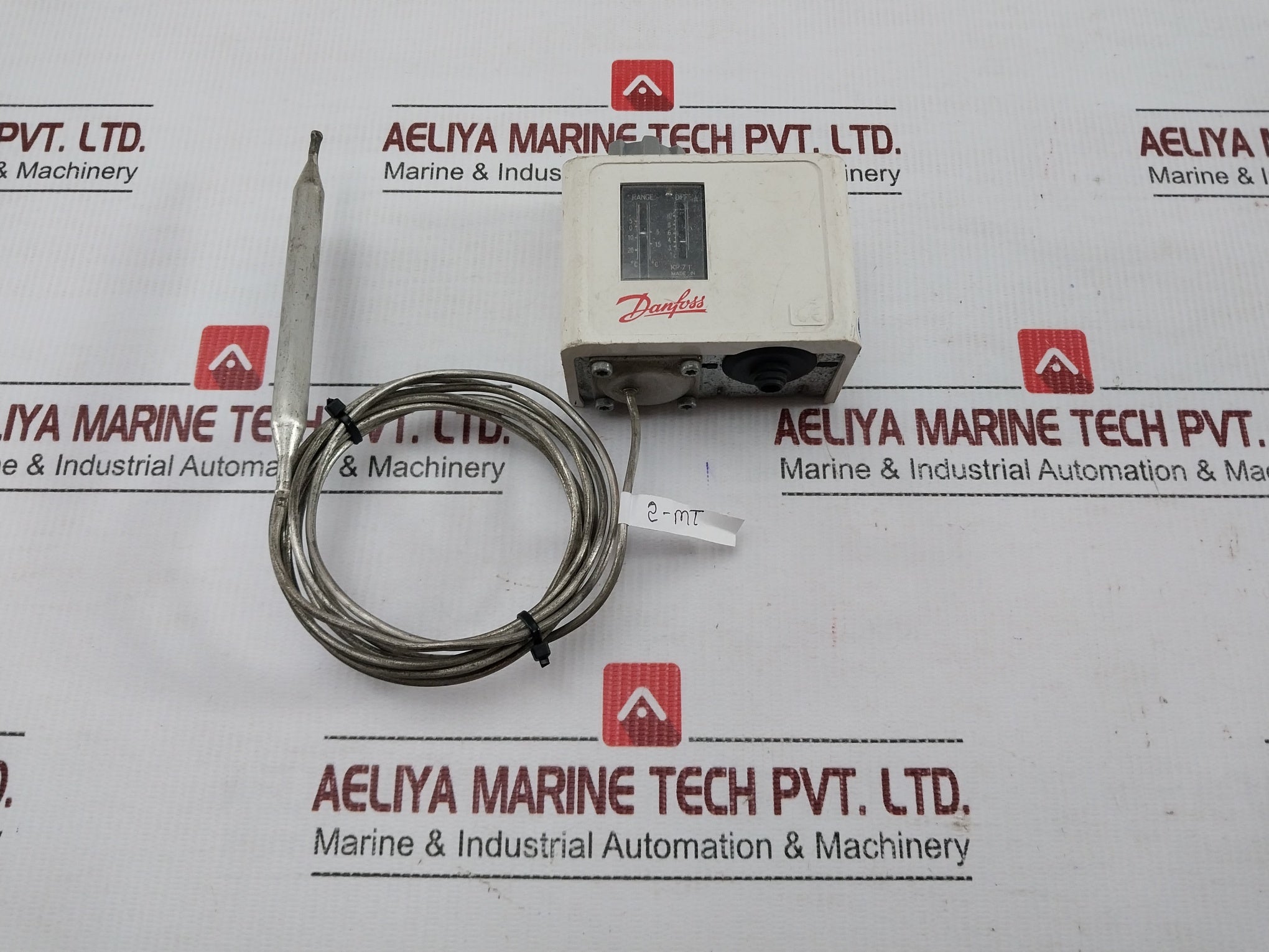 Temperature-Switch-220vdc-2-Meter-By-Danfoss-Kp71-1