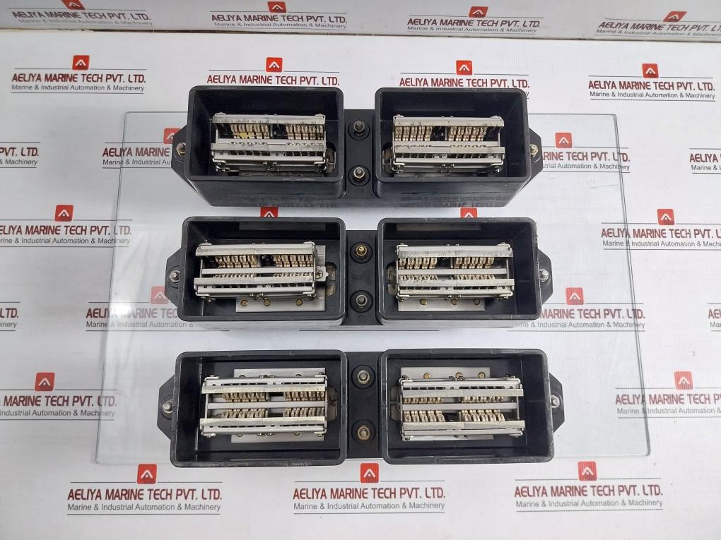 Terasaki 3Pole Tembreak Air Circuit Breaker 2500 Amp At 25 (1 Set = 3Pcs)