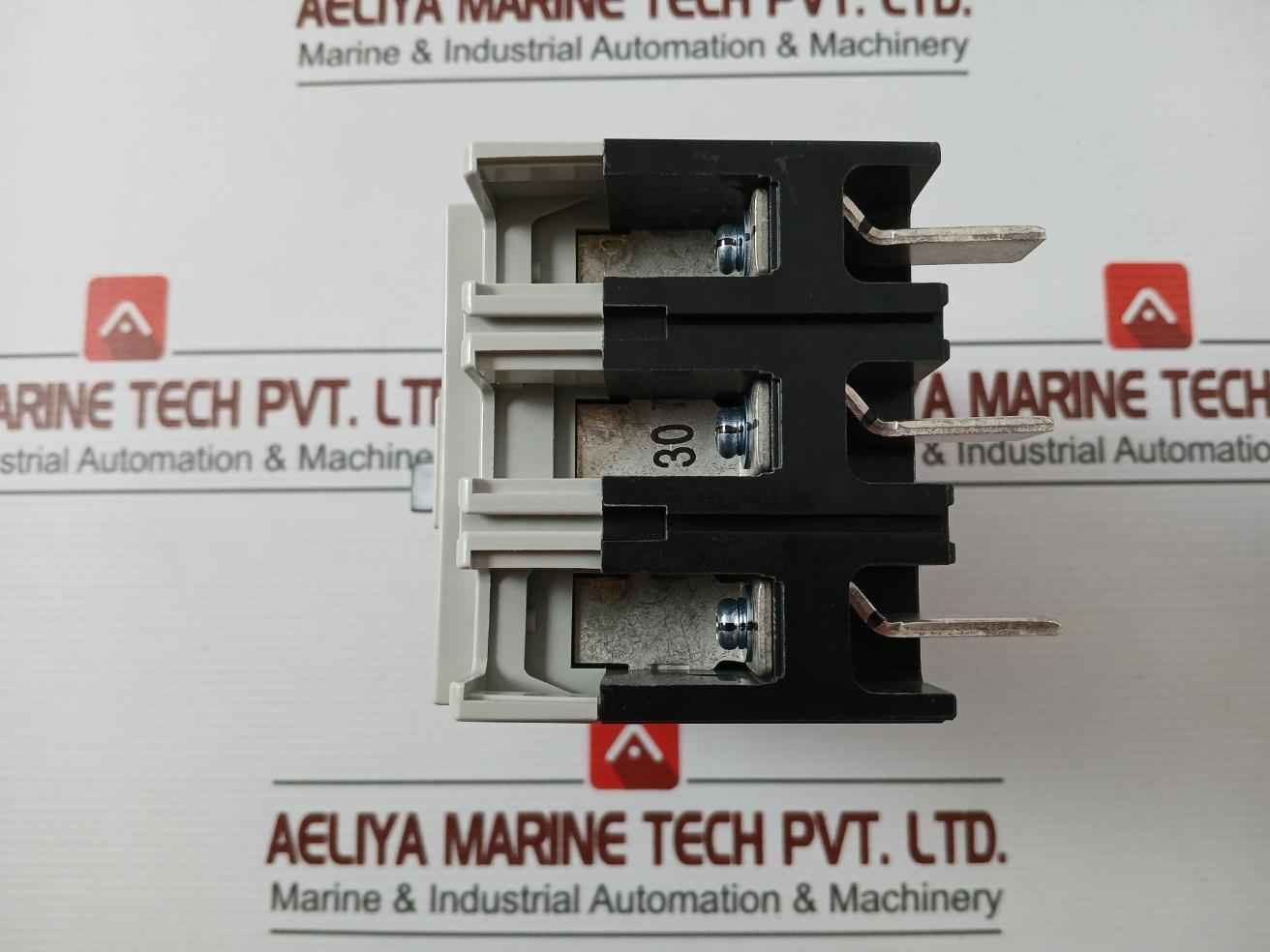 Terasaki E50-sf Tembreak No-fuse Breaker 3Pole 690V 50/60Hz