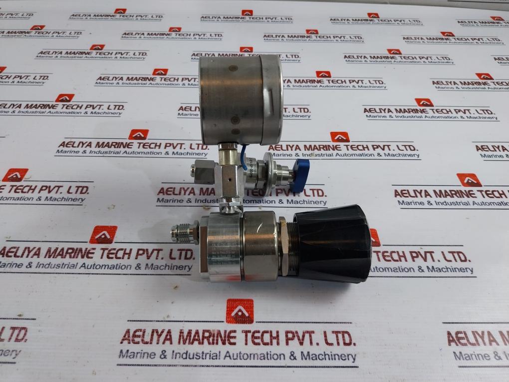 Tescom 44-2262-r92-875 Single Stage Pressure Regulator In 400 Psi Out 100 Psi