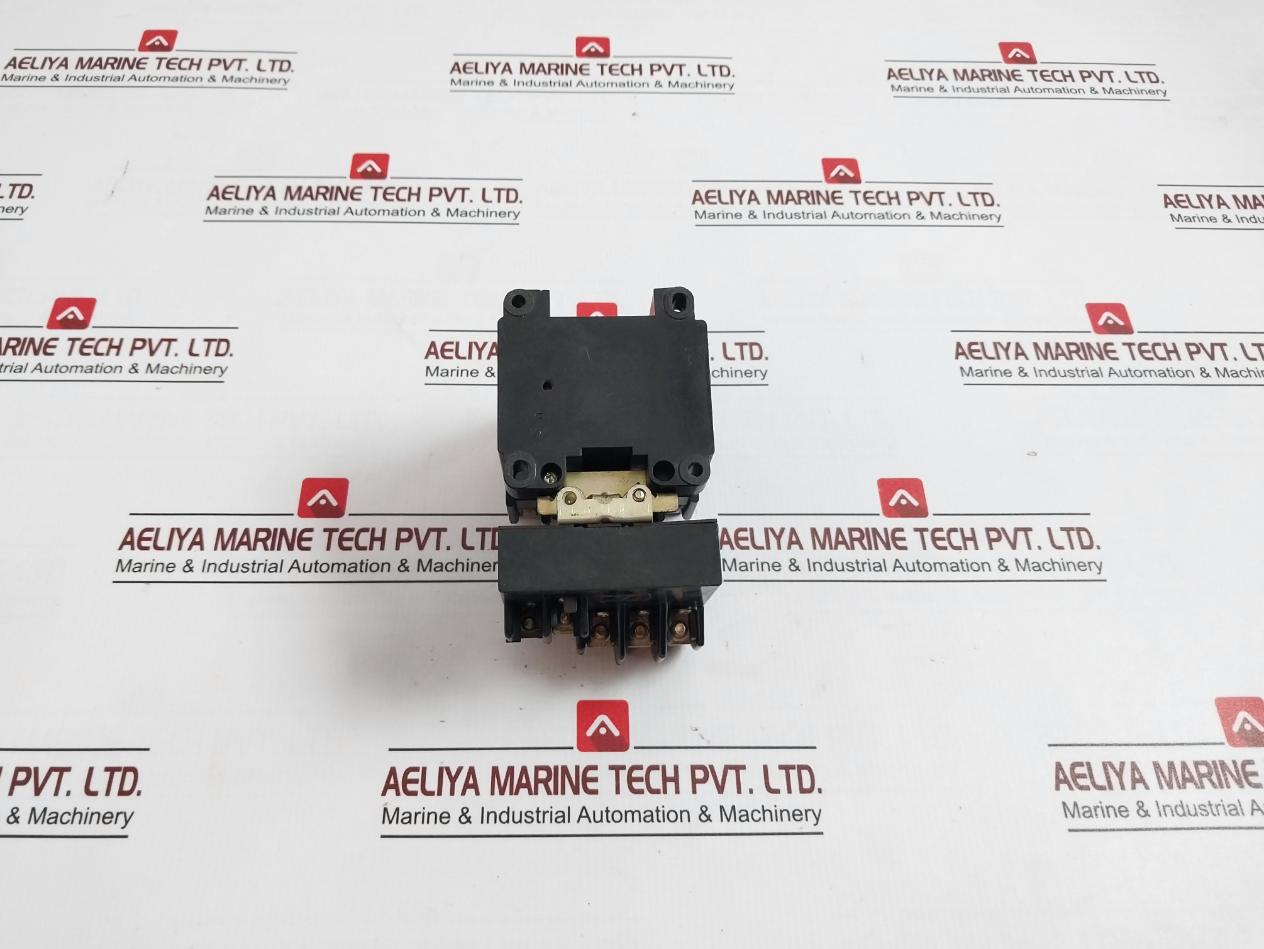 Togami-electric Pak-20U Magnetic Contactor 20 Amp 600V Max. Ac Np-11324A-2A