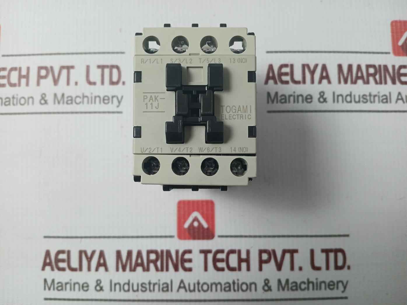 Togami Electric Pak-11J-p2547-p3300 Magnetic Contactor 380-400V 50Hz 20A
