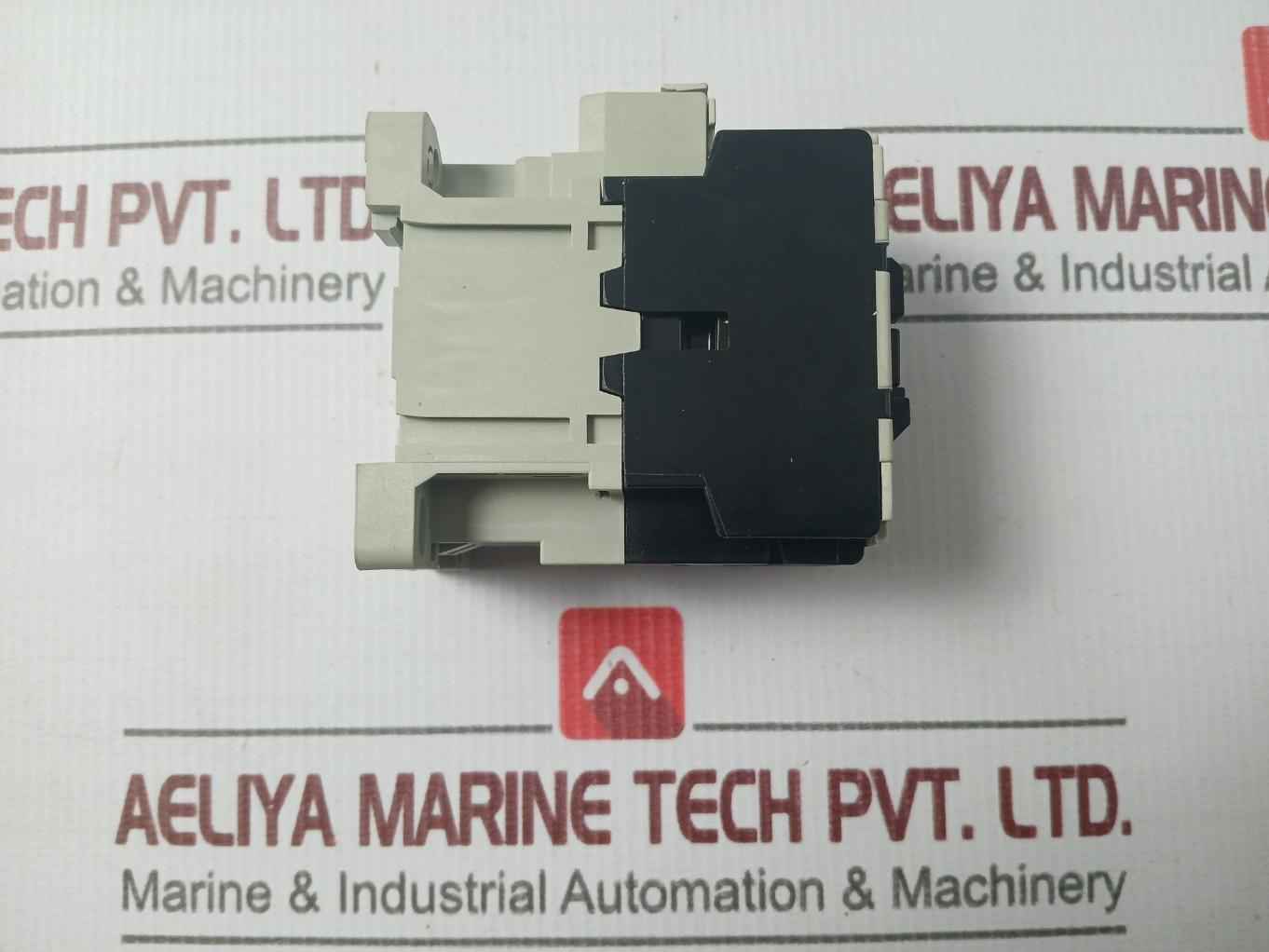 Togami Electric Pak-11J-p2547-p3300 Magnetic Contactor 380-400V 50Hz 20A