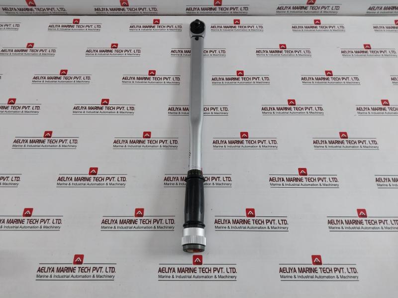 Torque Wrench 0-30 Ft- Lb, 1Ft-lb=0.1383Mkg=1.3556Nm, 1Mkg=7.233Ft-lb=9.806Nm