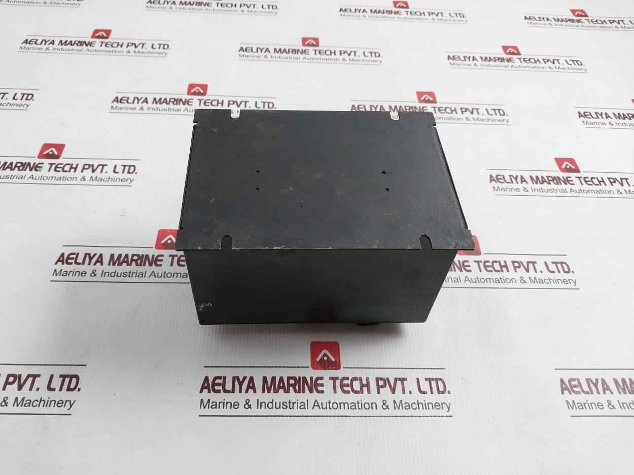 Toyo Keiki Is-3 Insulation Resistance Monitor Ac200-230V Ze215592 0.01-1.5M Ω