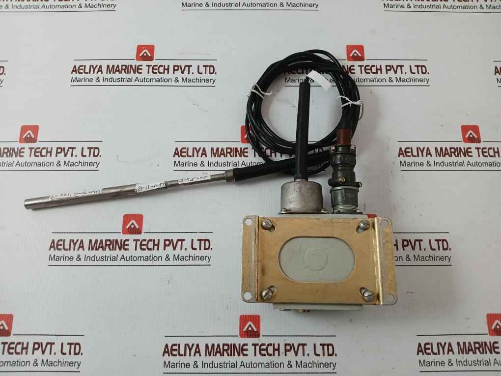 Tp-0M5-03 2.5 Meter Ip64 Temperature Sensor Relay