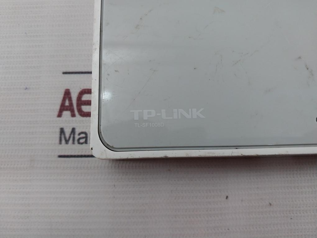 Tp-link Tl-sf1008D 8-port 10/100Mbps Desktop Ethernet Switch 5V-0.6A V8.0