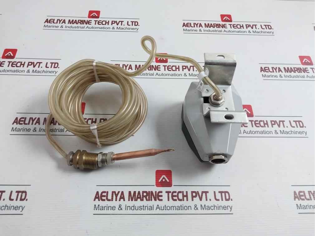 Trafag 471.2331 Temperature Thermostat 250V Ac 10(3)A