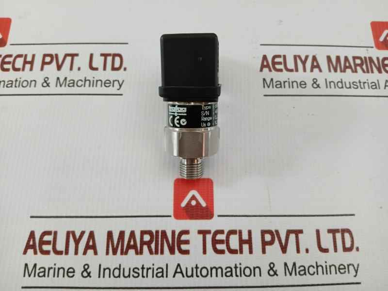 Trafag Pressure Transmitter 8498.75.2917 6 Bar