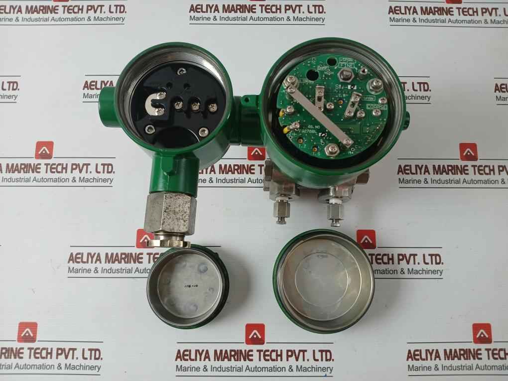 Transmitter Output Une11S-shs2 *B Yokogawa Dc 4-20 Ma 0-300 Kpa 24 V