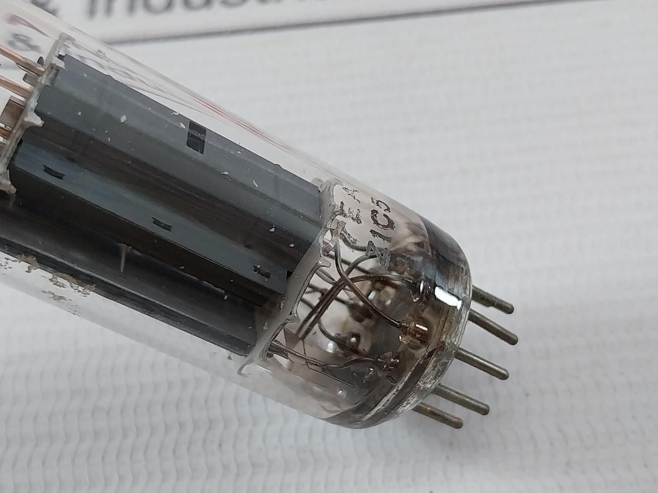 Trigon Pcl82/16A8 Vacuum Tube High-mu Triode Power Pentode 7Ea