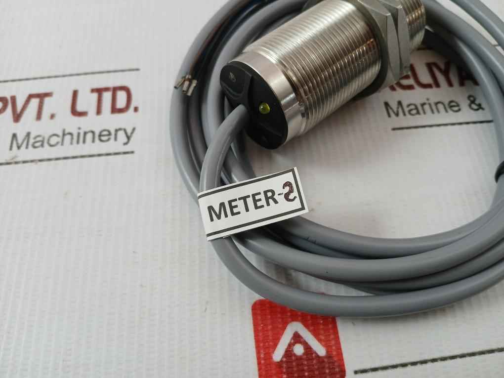 Inductive Sensor 2 Meter Turck Bi10U-em30-ap4X