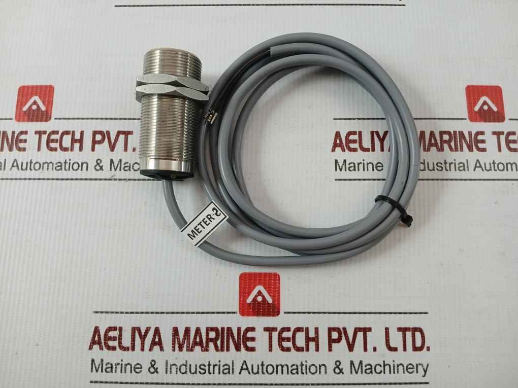Inductive Sensor 2 Meter Turck Bi10U-em30-ap4X
