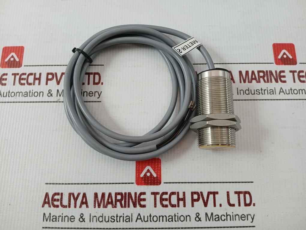 Inductive Sensor 2 Meter Turck Bi10U-em30-ap4X