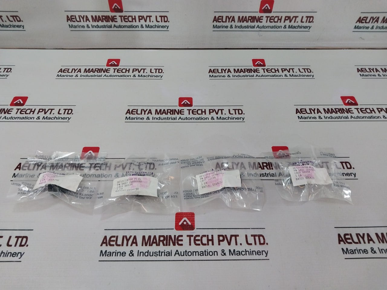 Turner Designs 4000970 Desiccant Plug Set 680000 Cage 00334