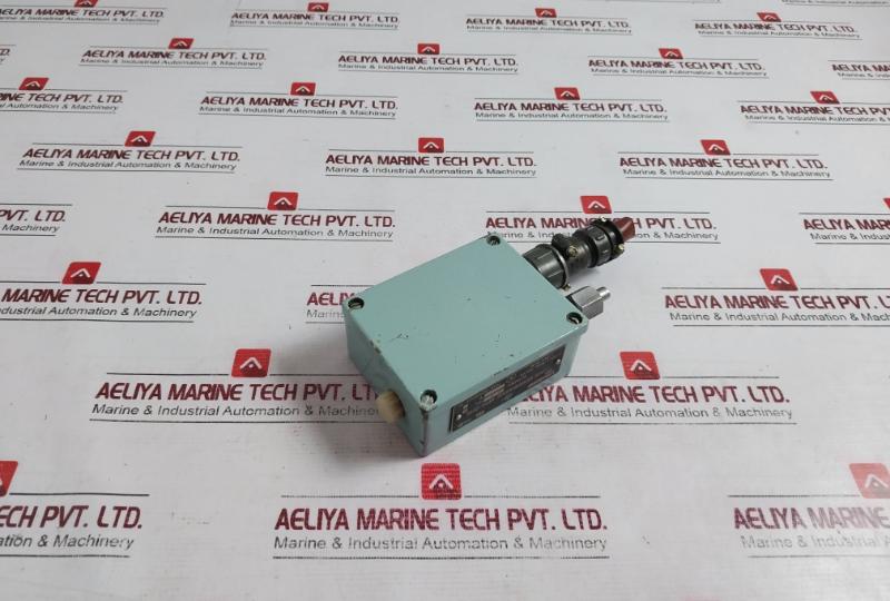 Ty25-02.300024-80 24V 60W Kpm Combined Relay ~220V 50Hz 300Va