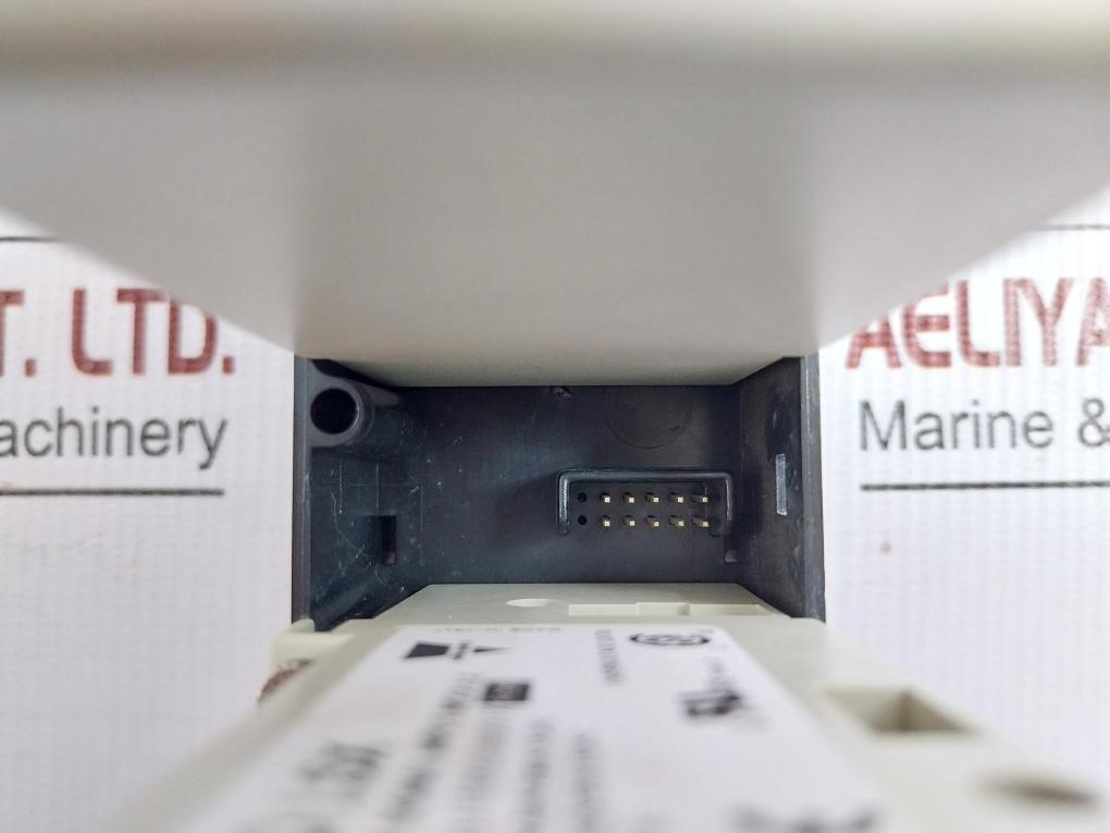 Udm-universal Digital Meter 50-60Hz 18-60V Carlo Gavazzi Bd35