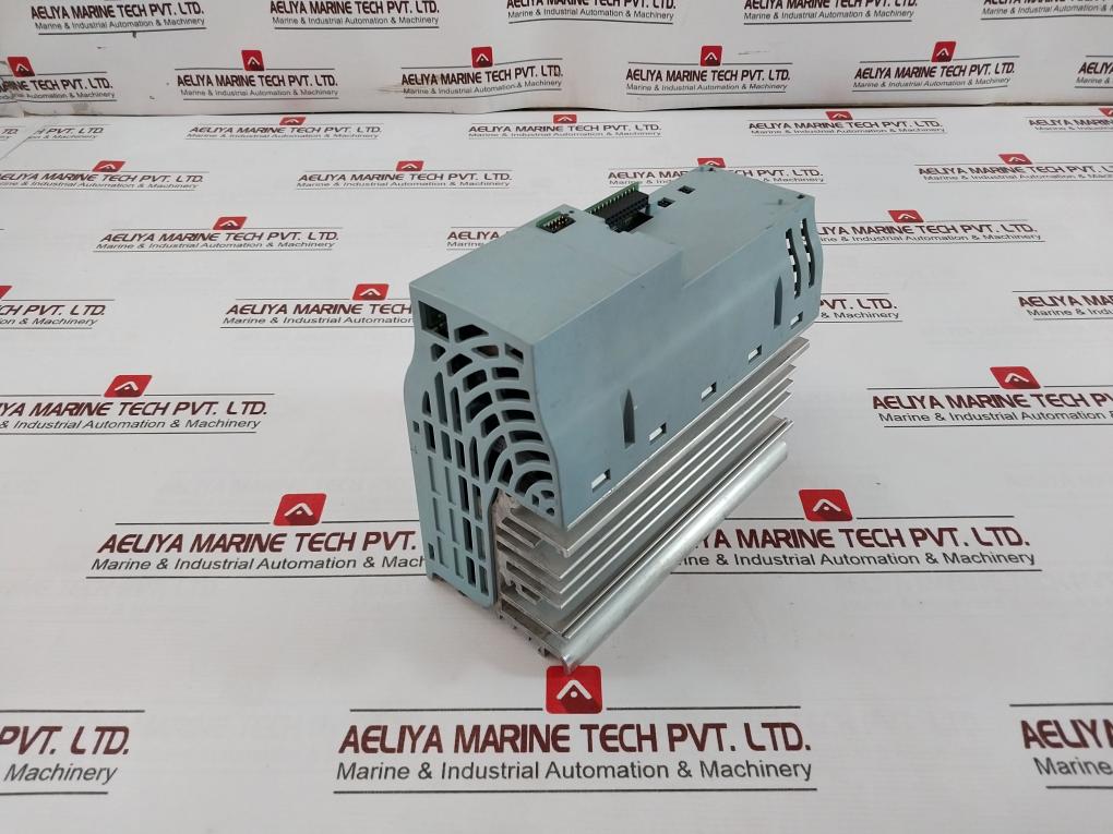 Ul Group Ul40Cfi-ri-v Multi-channel Relay Board Module Nxl00035C1N1Sss00 24Vdc 120Vac 26X7W2 94V-0