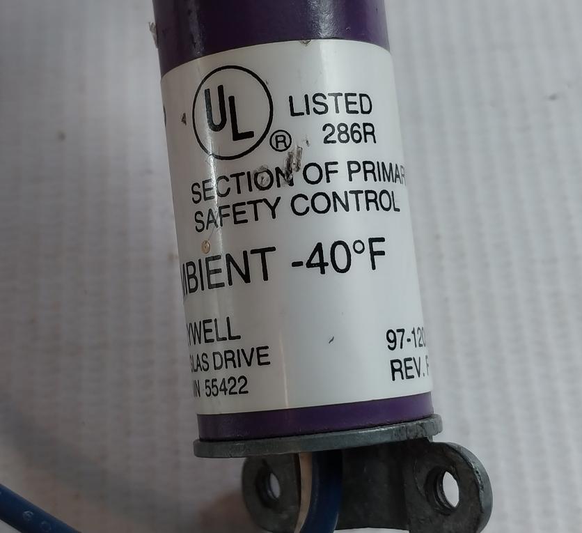 Ultraviolet Flame Sensor C7027 A 1031 Honeywell Rev-f