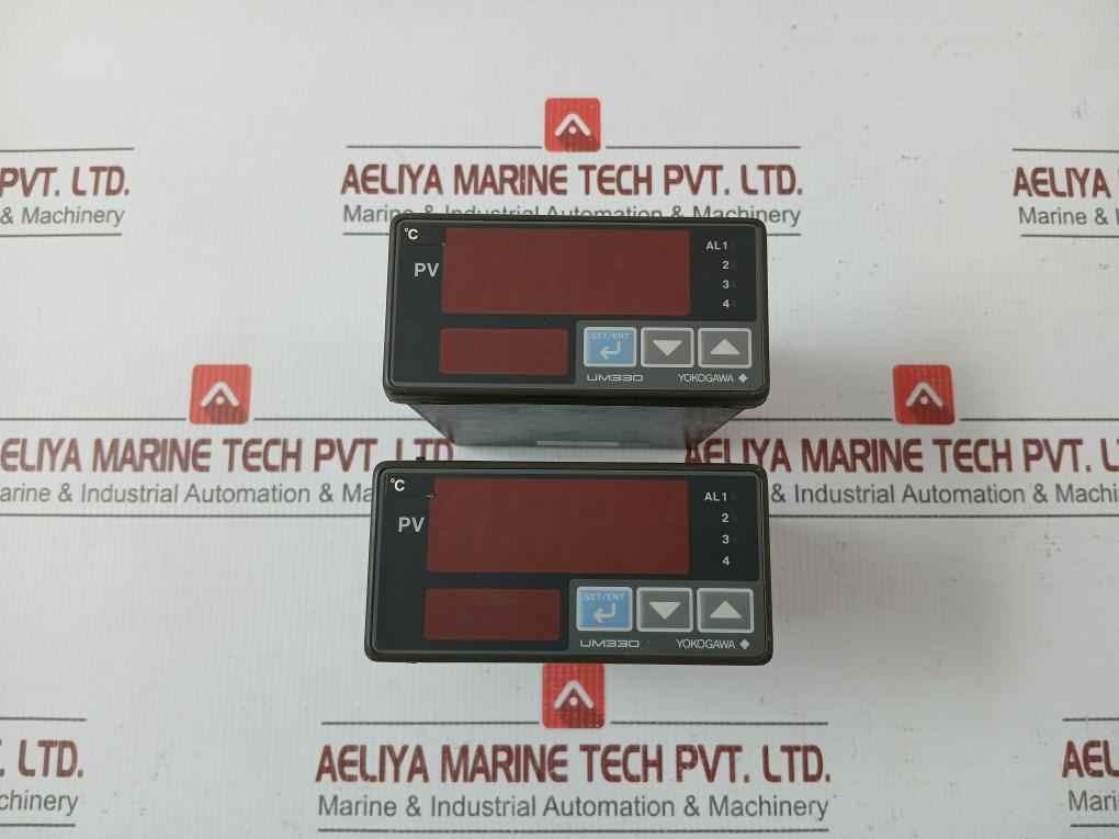 Um330 Digital Indicator 100-240Vac-50/60 Hz Yokogawa