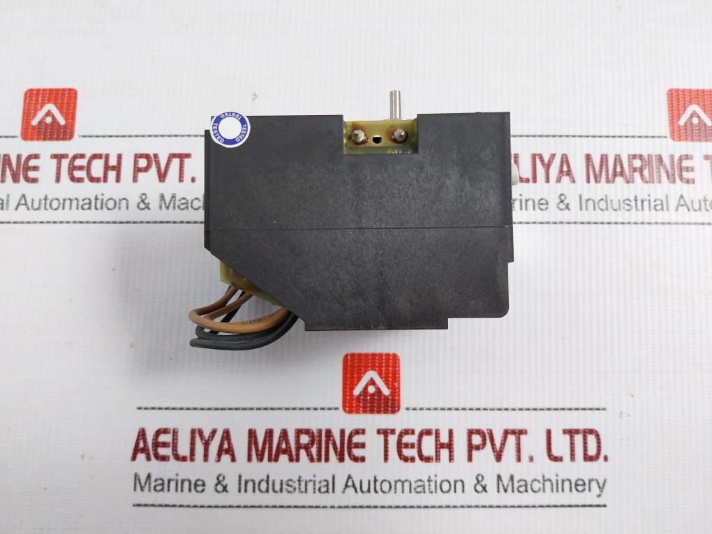 Undervoltage Release Circuit Breaker 220Vac 50/60Hz Siemens 3Wl9111-0Ae13-0Aa0