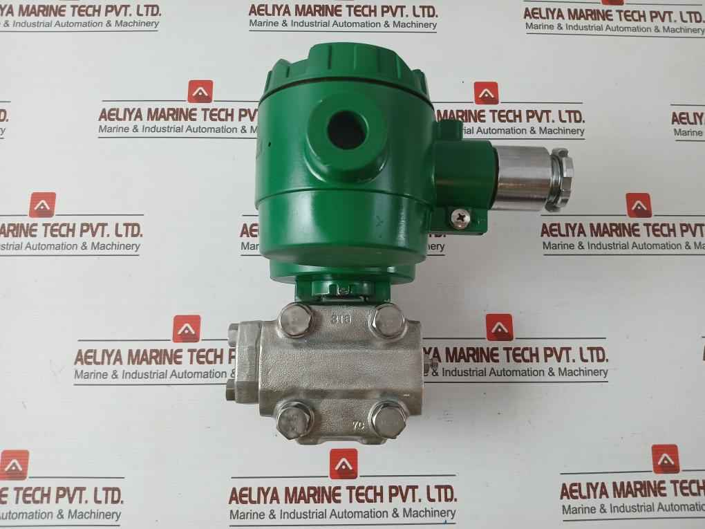 Une43-sas2 *B Transmitter Yokogawa Dc 4-20 Ma 0-300 Kpa Used