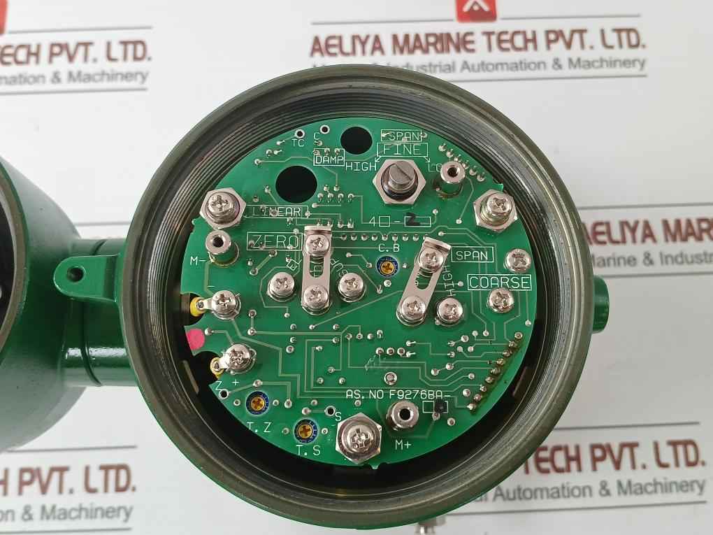 Une43-sas2 *B Transmitter Yokogawa Dc 4-20 Ma 0-300 Kpa Used