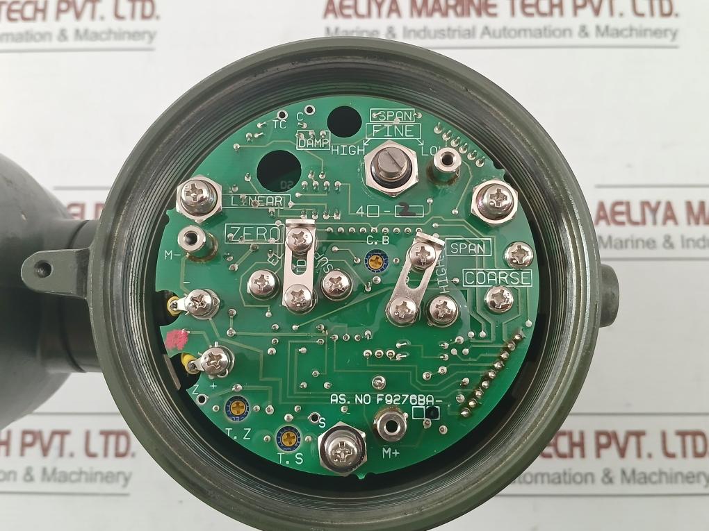 Une 43-scs2*B/Cal-p/Ssb-s/Z Pressure Transmitter Yokogawa 0-5 Mpa