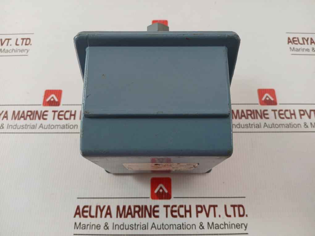 United Electric Pressure Control Switch H402-36