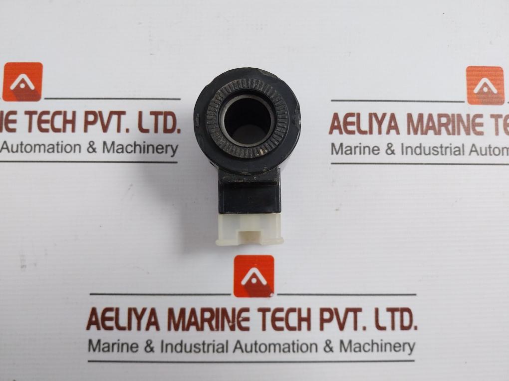 Used-Condition-D24-Hydraulic-Solenoid-Coil-210360-2