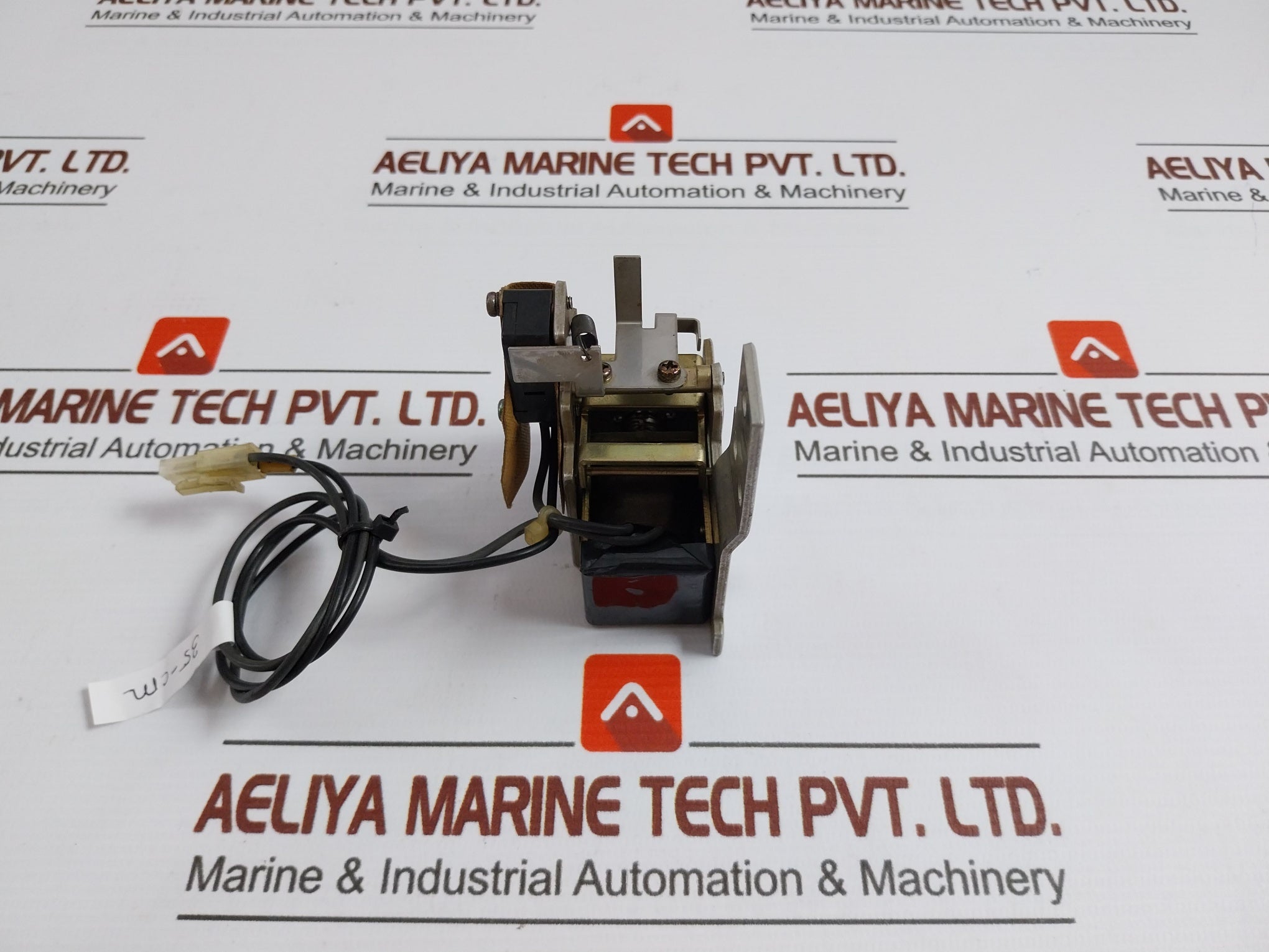 Used-Condition-Micro-Limit-Switch-Assembly-Ds10b409-35cm-100-136v-1