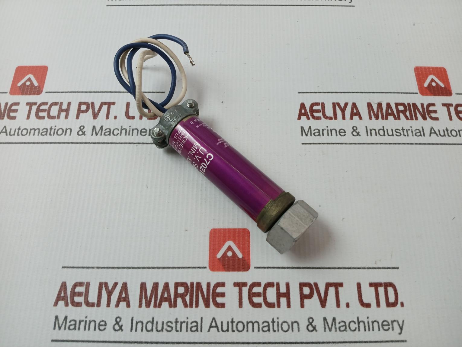 Uv Flame Detector/Sensor C7027A 1031 Honeywell