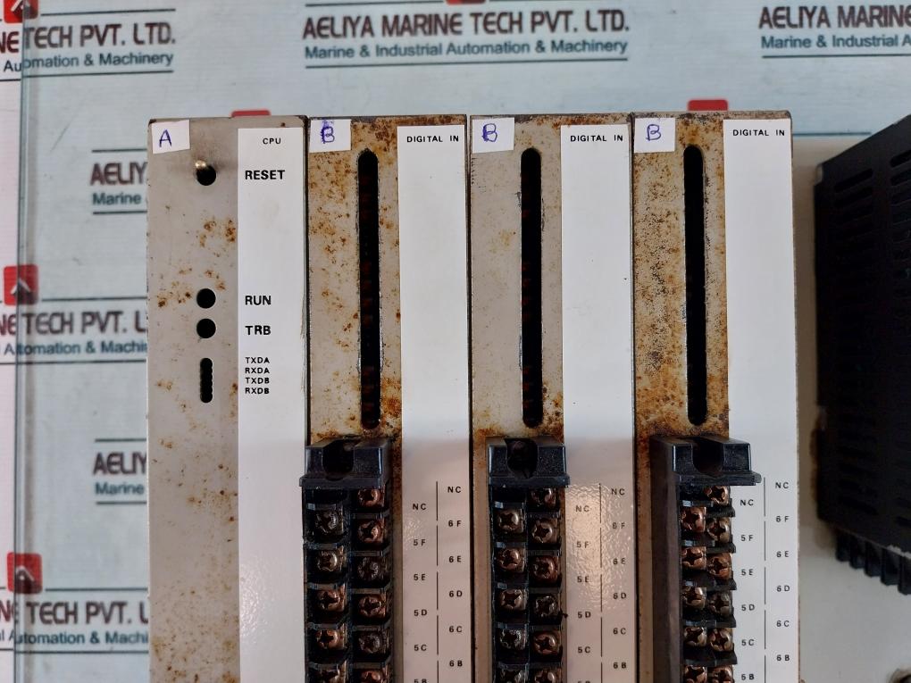 Uzushio Electric Utl-cr 02 + Utl-ac 02 + Utl-mb02S Micro Computer System 83A114A