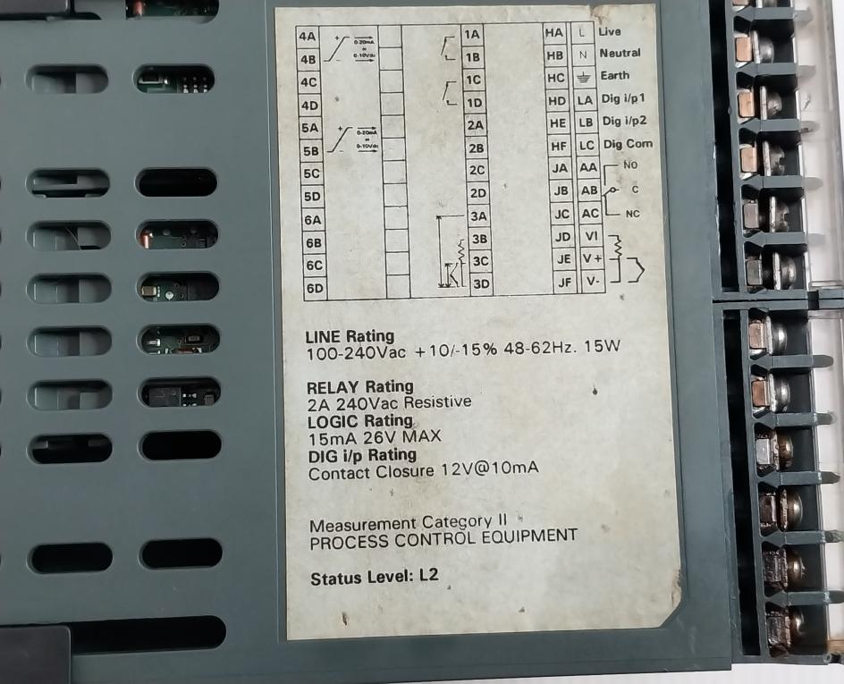 Process Controller 100-240Vac +10/ -15% 48-62Hz 15W Vaf Instruments 3504