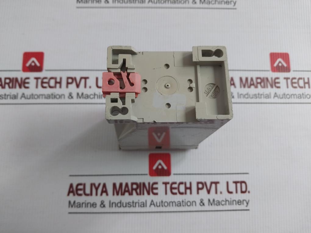 Varimeter Voltage Relay Aa 9943.11/001 E.Dold U.Sohne 440V 60Hz