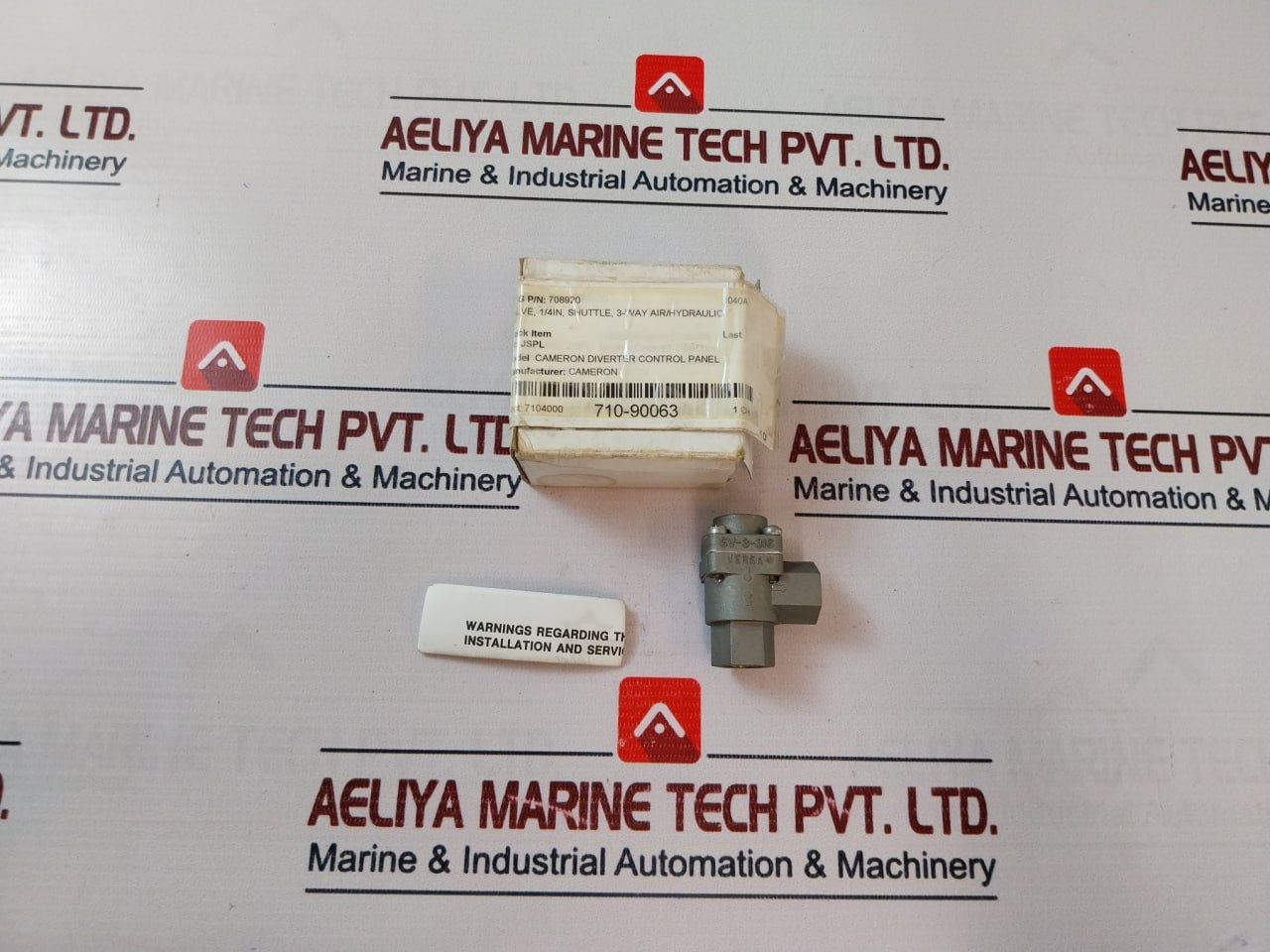 Versa Sv-3-316 3-way Air/hydraulic 1/4in Shuttle Valve 708920